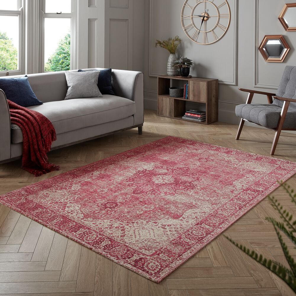 ANTIQUE TRADITIONAL