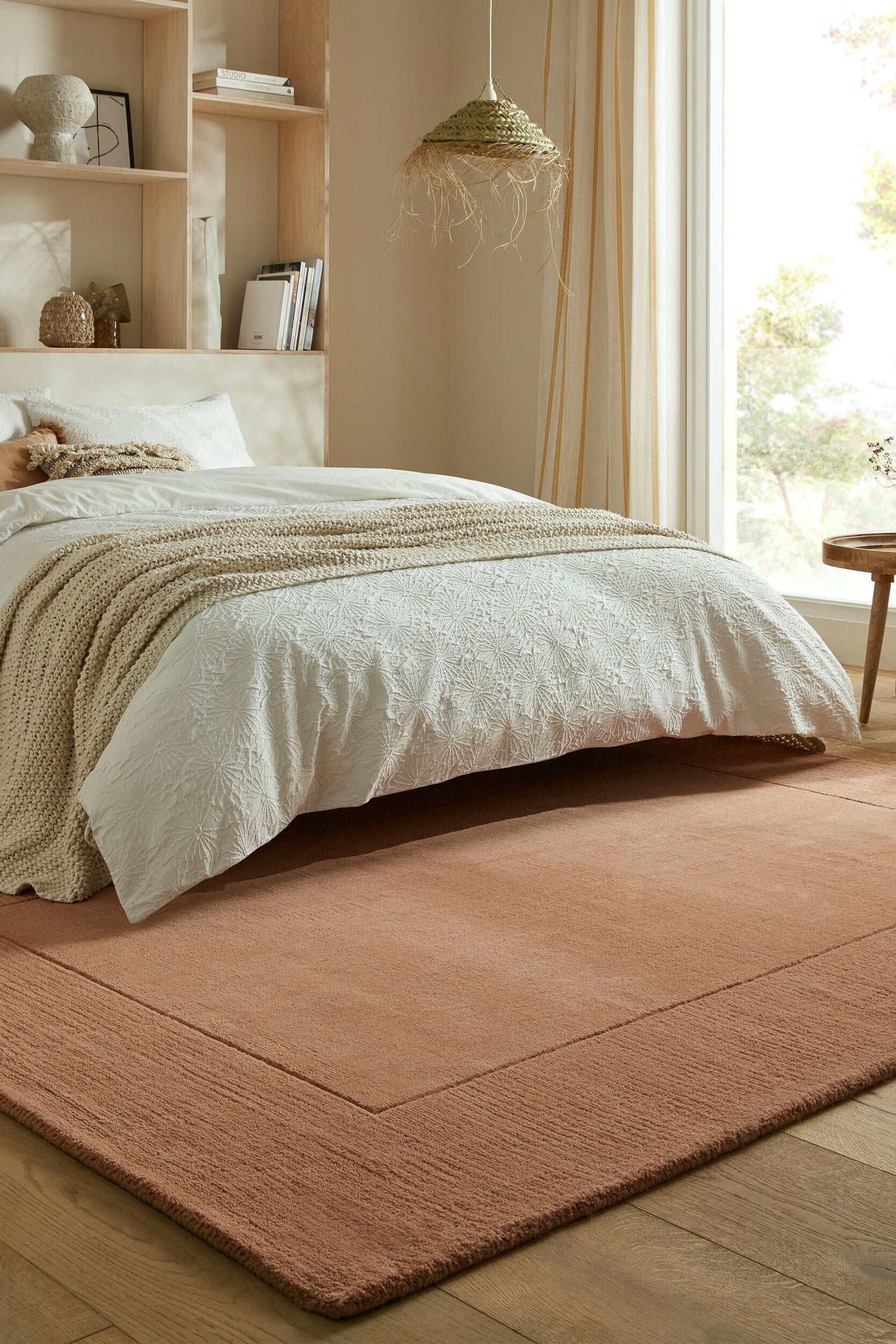 TEXTURED WOOL BORDER